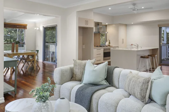31 White Street, Wavell Heights, Qld 4012