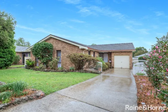 31 Yeovil Drive, Bomaderry, NSW 2541