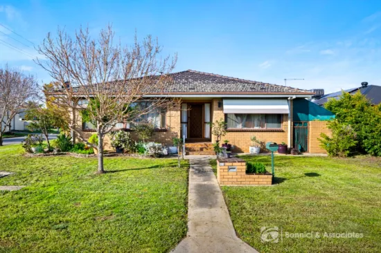 310 Parkland Crescent, Lavington, NSW 2641