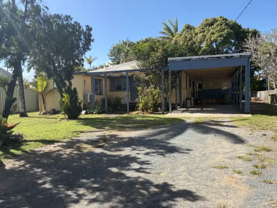 310 Slade Point Road, Slade Point, Qld 4740