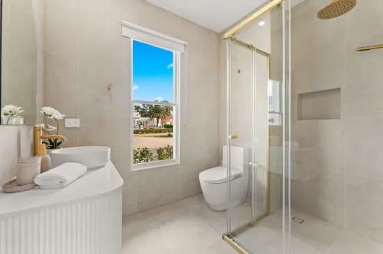 3105 Riverleigh Drive, Hope Island, Qld 4212-Image