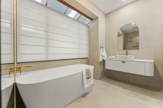 3105 Riverleigh Drive, Hope Island, Qld 4212-Image