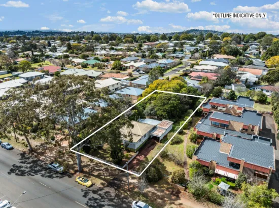 314 Hume Street, Centenary Heights, Qld 4350