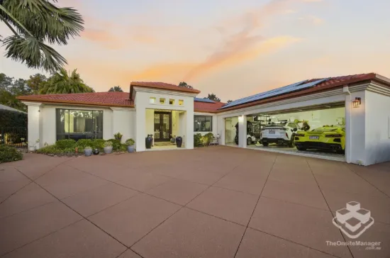 3170 Riverleigh Drive, Hope Island, Qld 4212-Image