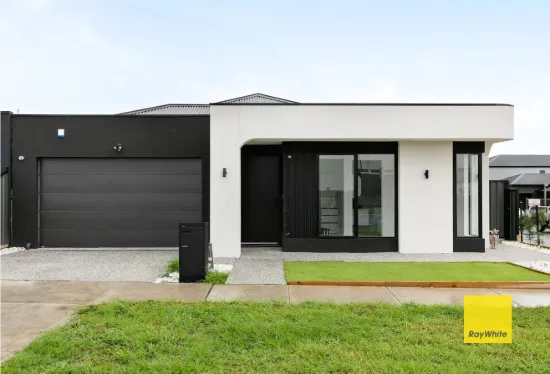 318 Marathon Boulevard, Craigieburn VIC 3064-Image