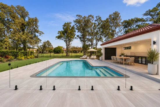 3192 Riverleigh Drive, Hope Island, Qld 4212-Image