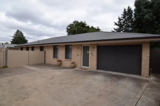 31a Seymour Street, Bathurst, NSW 2795
