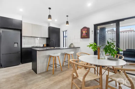 31D Selway Terrace, O'Sullivan Beach, SA 5166
