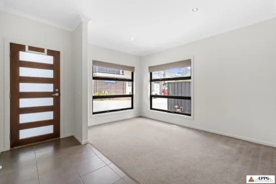 32/8 The Crossing, Caroline Springs, Vic 3023-Image