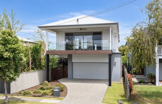 32 Alexander Street, Lota, Qld 4179