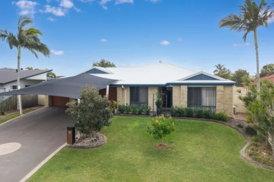 32 Anchorage Circuit, Point Vernon, Qld 4655