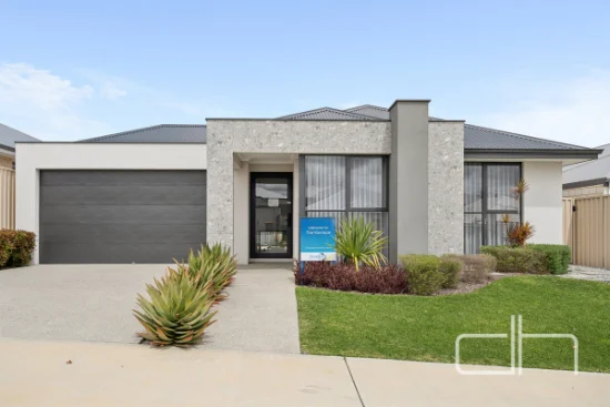 32 Attadale Avenue, Darch, WA 6065