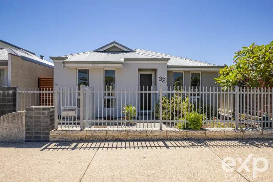 32 Aurea Boulevard, Golden Bay, WA 6174