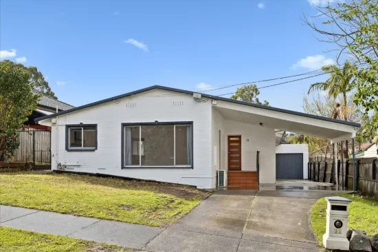 32 Bareena Avenue, Rowville VIC 3178-Image