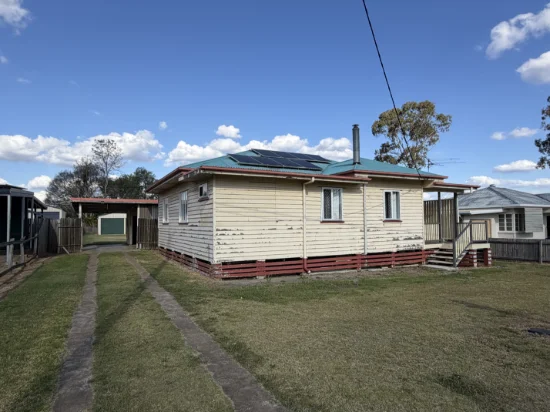 32 Belle Street, Kingaroy, Qld 4610