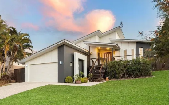 32 Boneham Avenue, Coolum Beach, Qld 4573