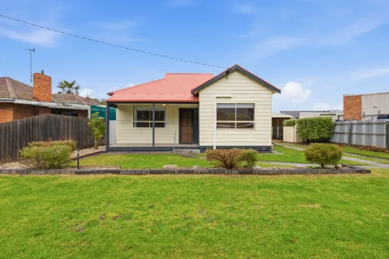 32 Codrington Street, Sale, Vic 3850