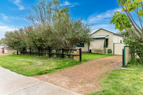 32 Congdon Avenue, Pinjarra, WA 6208