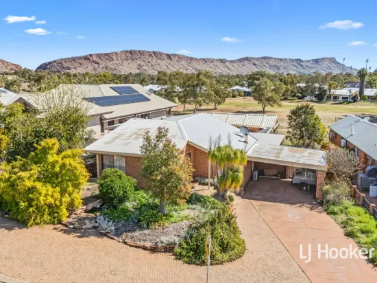 32 Cromwell Drive, Desert Springs, NT 0870