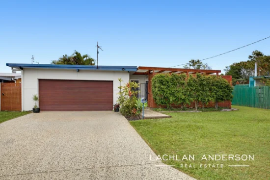 32 Doondoon Street, Currimundi, Qld 4551 - For Sale