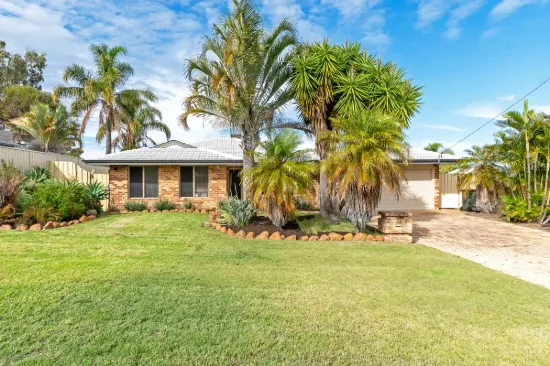 32 Elliot Road, Hocking, WA 6065