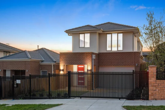 32 Gillard Street, Burwood VIC 3125-Image