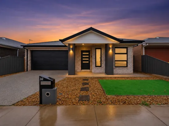 32 Goldfinch Road, Winter Valley, Vic 3358