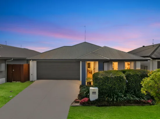32 Greenmount Drive, Palmview, Qld 4553