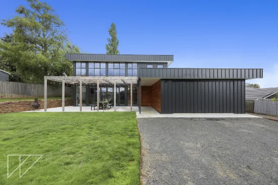32 Hallyburton Grove, Warragul, Vic 3820