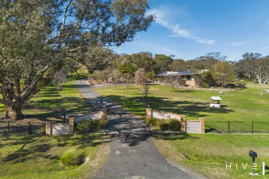 32 Hill Road, Royalla, NSW 2620