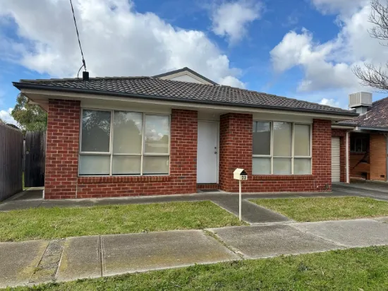 32 Holmes Street, Ardeer, Vic 3022