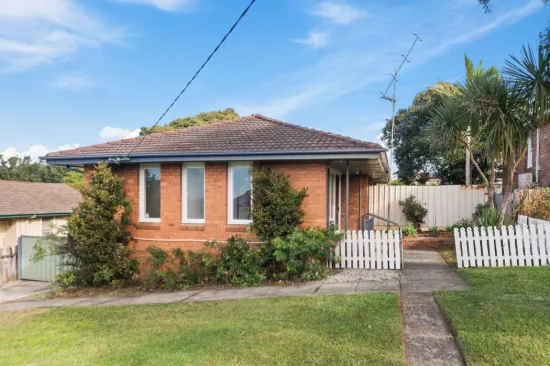 32 Inglebar Crescent, Koonawarra NSW 2530-Image