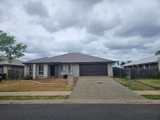 32 Jade Street, Emerald QLD 4720-Image