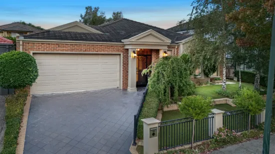 32 Langhorne Crescent, Rowville, Vic 3178