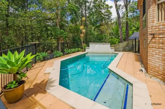 32 Leopard Avenue, Elanora, Qld 4221