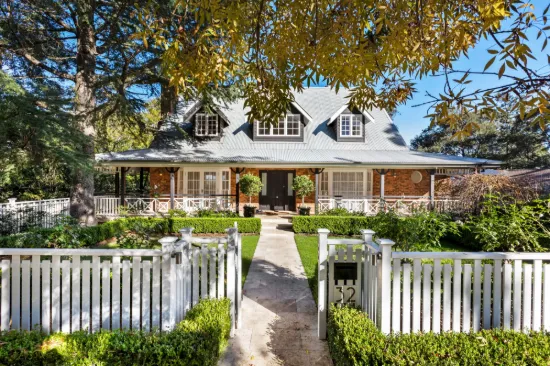 32 Levy Street, Glenbrook, NSW 2773