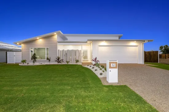 32 Lugano Street, Ashfield, Qld 4670