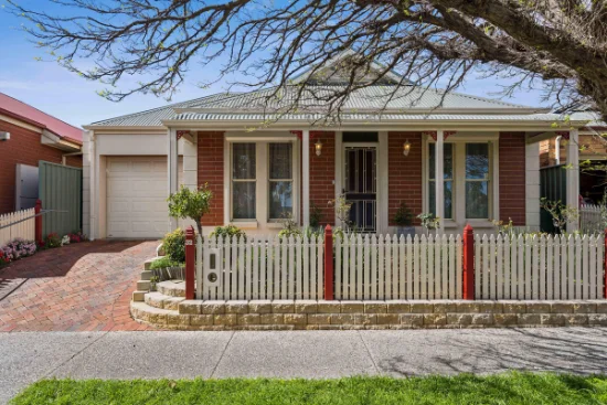 32 Mallard Crescent, Mawson Lakes, SA 5095