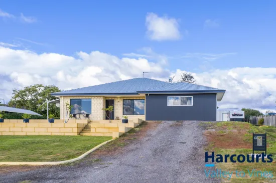 32 Mawarra Drive, Gingin, WA 6503