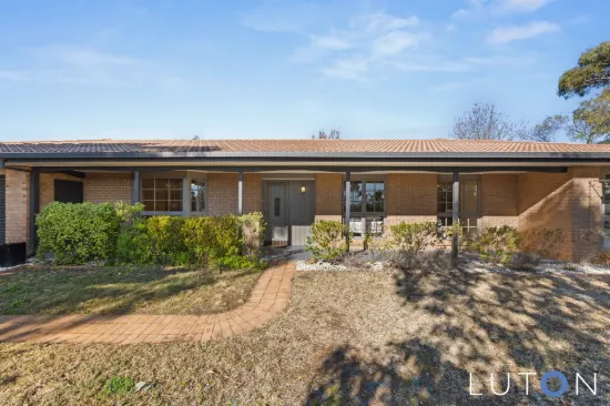 32 May Maxwell Crescent, Gilmore, ACT 2905