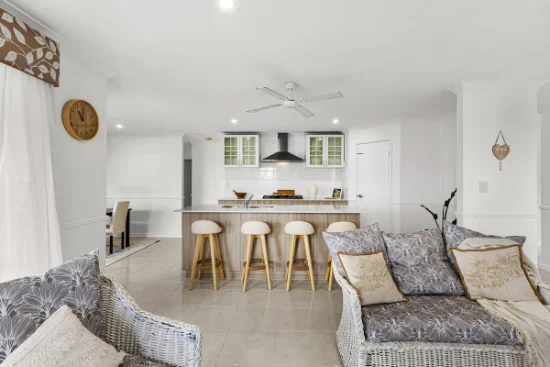 32 Munert Street, Yanchep, WA 6035