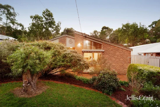 32 Napier Crescent, Montmorency, Vic 3094