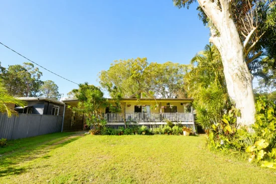 32 Nugent Street, Macleay Island, Qld 4184
