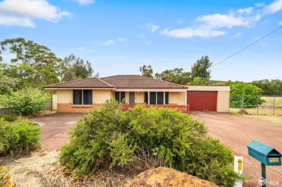 32 Page Road, Kelmscott, WA 6111