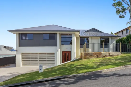 32 Pago Terrace, Pacific Pines, Qld 4211