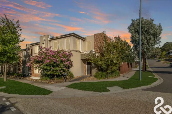32 Palisades Boulevard, South Morang, Vic 3752