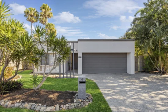 32 Parkway Drive, Mooloolaba, Qld 4557