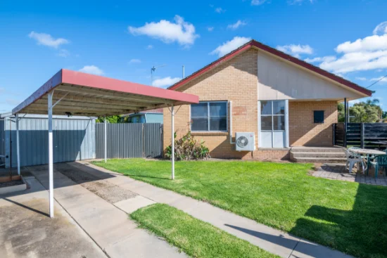 32 Phillips Street, Shepparton, Vic 3630 - For Rent
