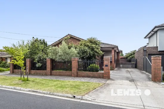 32 Pleasant Road, Thomastown, Vic 3074