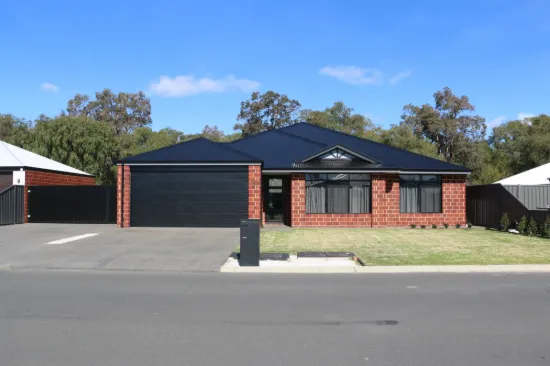 32 Rangatira Crescent, West Busselton, WA 6280